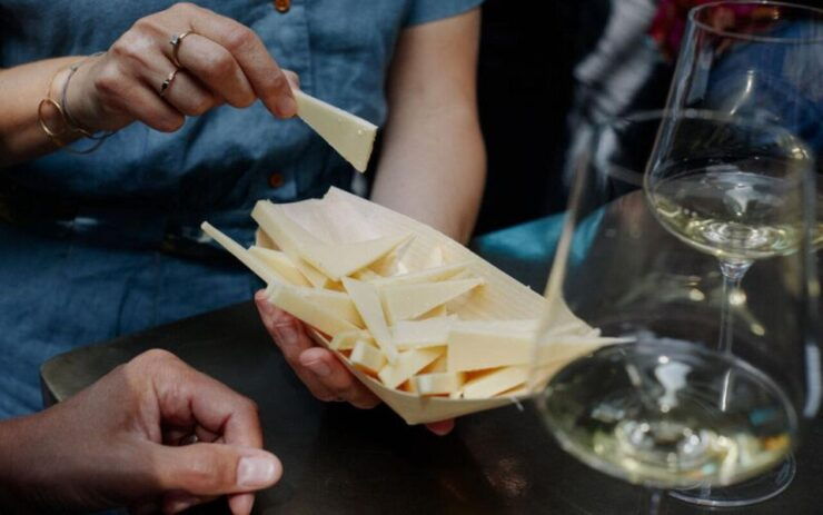 Düsseldorf: Culinary Soul Guided Tour - Tour Highlights