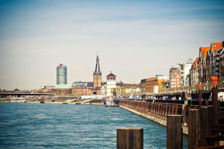 Dusseldorf-Flingern: 3-hour ART-Gallery Tour - Activity Details