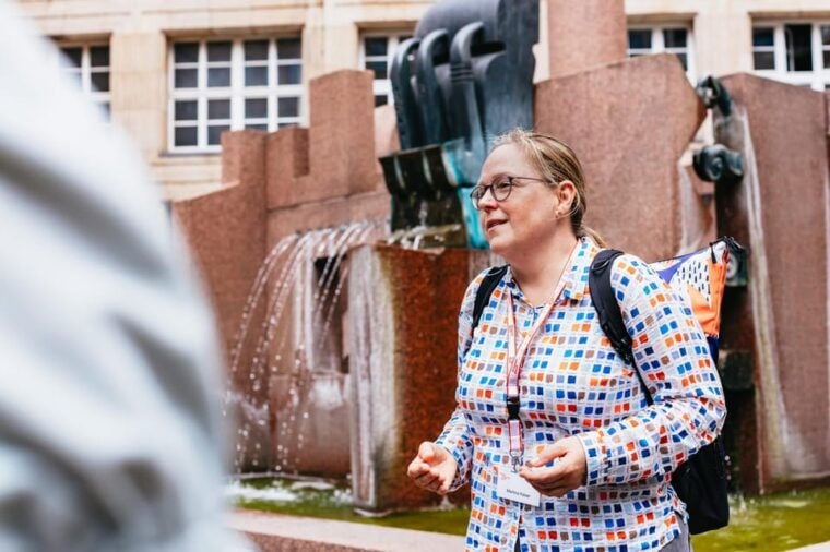 Düsseldorf: Guided City Architecture Walking Tour - The Experience and What to Expect