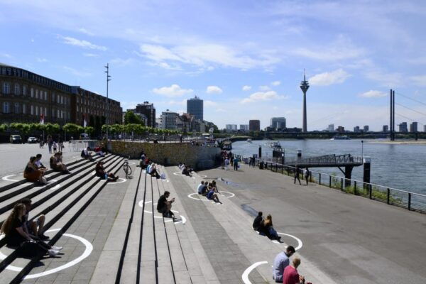 Düsseldorf: Old Town and Banks of Rhine - Heart and Lifeline - Frequently Asked Questions