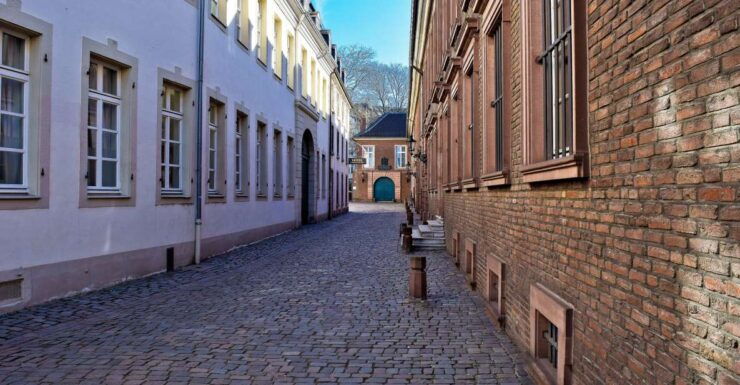 Düsseldorf Old Town - Private Guided Tour - Tour Details and Booking Options