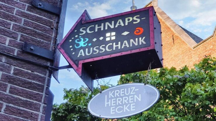 Düsseldorf: Old Town Pub Crawl Self-Guided Tour - Meeting Point Details