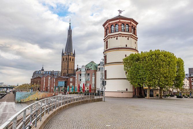 Dusseldorf Photography Tour With a Local Guide  - Düsseldorf - Tour Overview