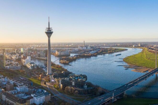 Düsseldorf: Private Custom Tour With a Local Guide - Additional Recommendations and Feedback