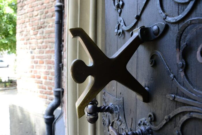 Düsseldorf walk: The Old Town and a charming market square - Why This Tour Works for You