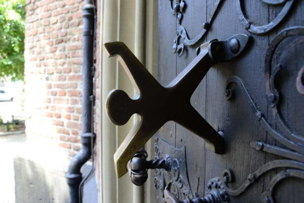Düsseldorf Walk: the Old Town and a Charming Market Square - Tips for an Enjoyable Experience
