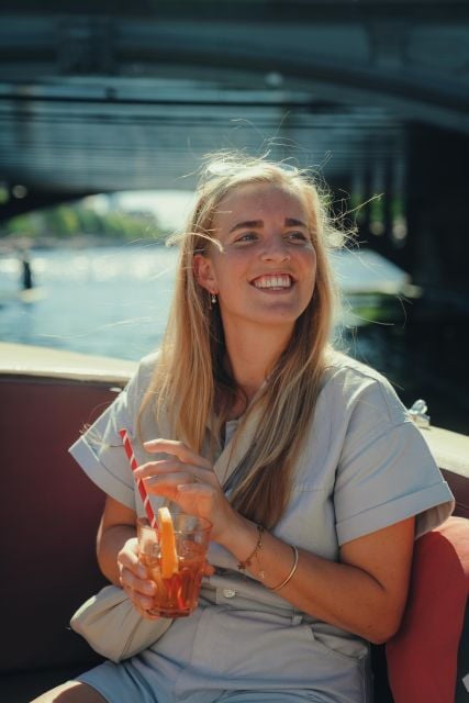 Dutch Cheese & Drinks Canal Cruise - With Real Locals - On-Board Experience and Activities