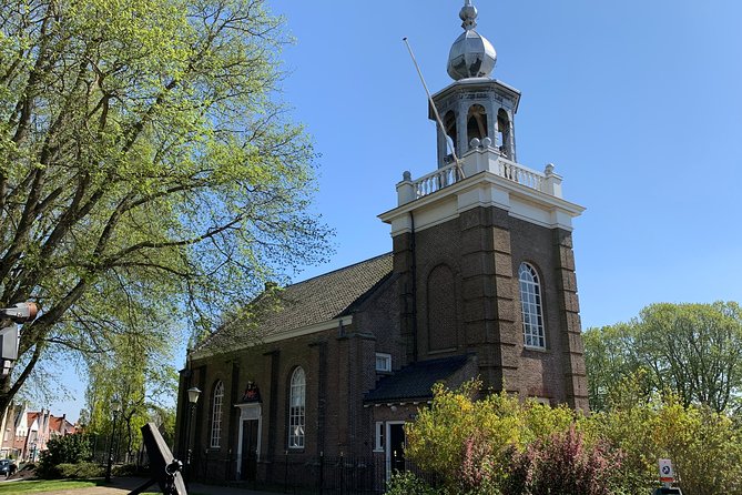 Dutch Glory Tour: Visit 3 Amazing Places From Amsterdam - Giethoorn: The Venice of the Netherlands