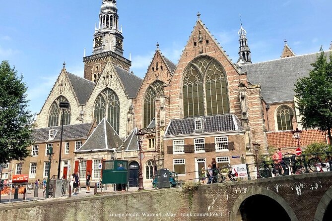 Dutch Golden Age: Private Tour of Amsterdam & Rembrandts House - Amsterdams Art Scene: Exploring the Rijksmuseum