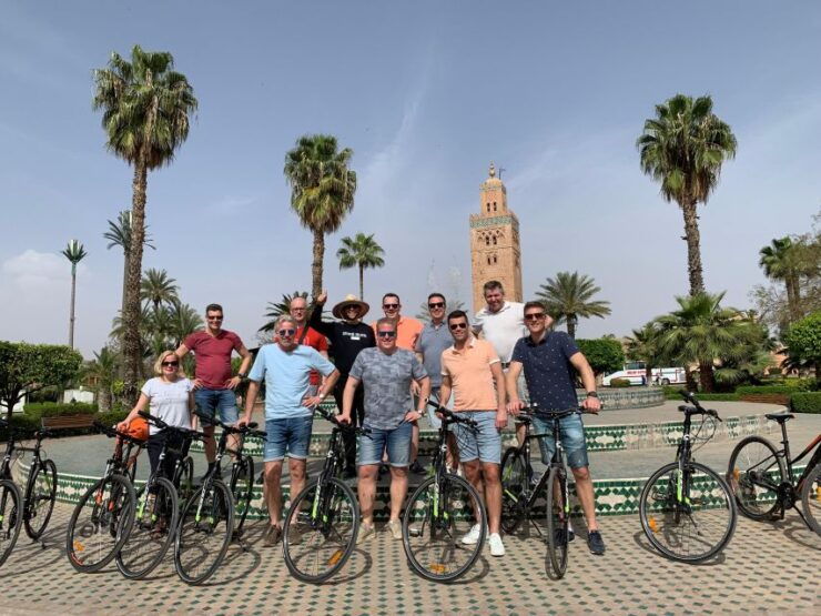 Dutch-Language Cycling Tour Through Marrakech. - Tour Overview