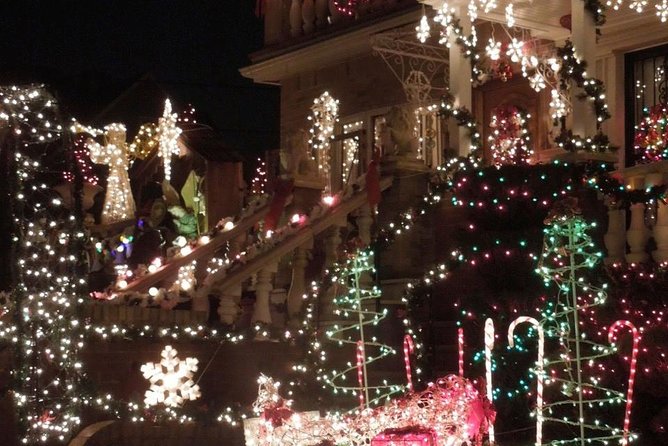 Dyker Heights Christmas Lights Tour - Customer Reviews