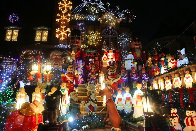 Dyker Heights Christmas Lights Tour from Times Square - The Full Breakdown of the Tour Experience
