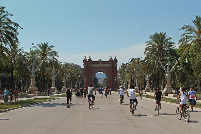 E-Bike Barcelona Highlights & Park Guell in Small Group - Tour Overview and Inclusions
