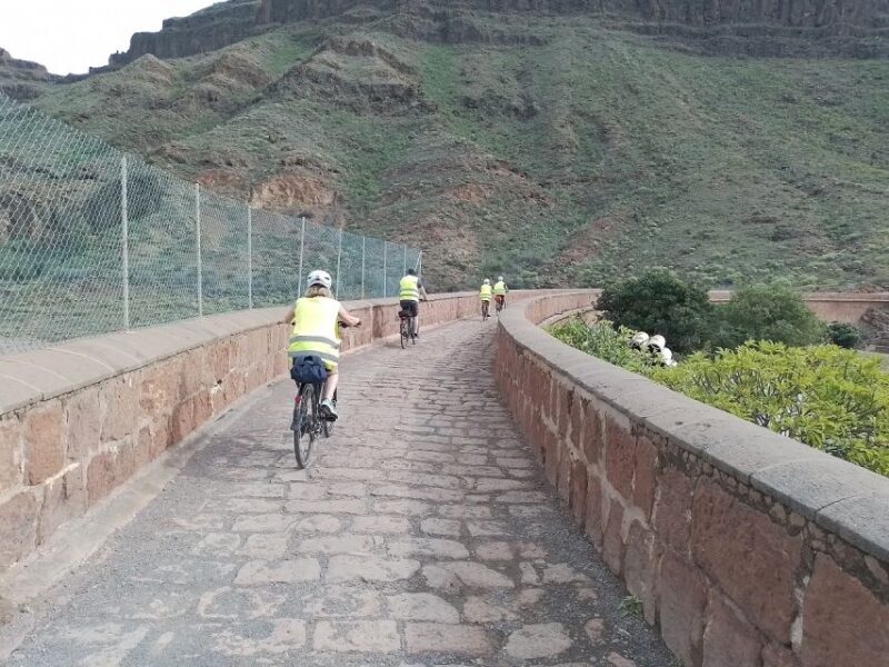 E-Bike Mountain Tour in Natural Park +Option Tapas in a Cave - FAQs