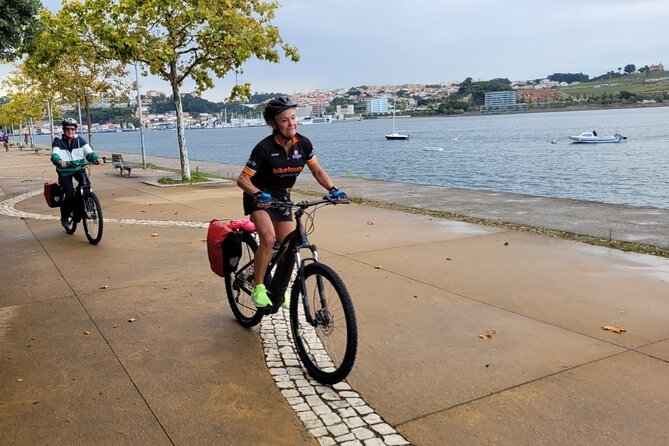 E Bike Porto Downtown and Sightseeing Bike Tour - The Sum Up