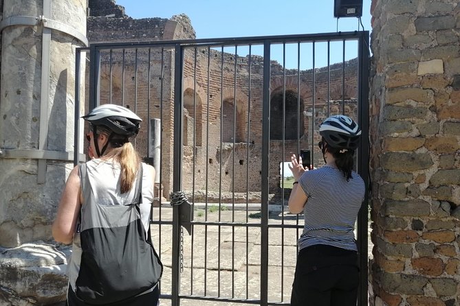 E-Bike Private Tour: From Appian Way to Castelgandolfo Lake - Tour Details