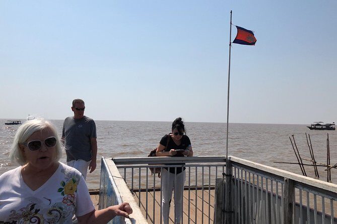 E-BIKE RIDE TO VISIT FLOATING VILLAGE (30-35 km) - Why This Tour Works Well