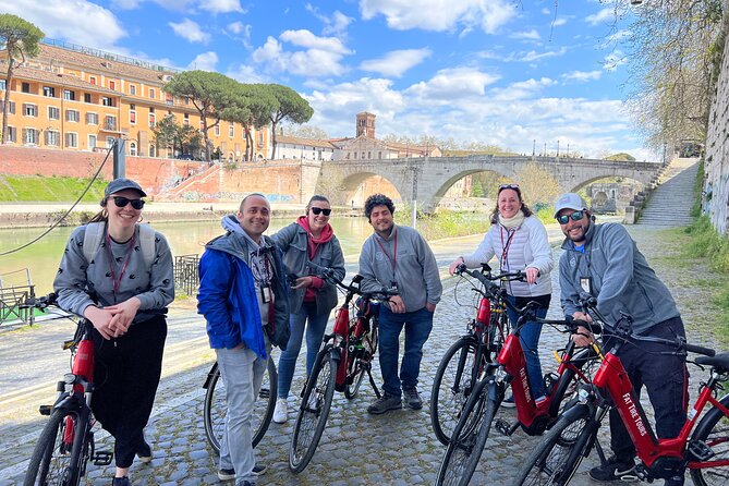 E-Bike Rome Highlights Tour - Local Cuisine