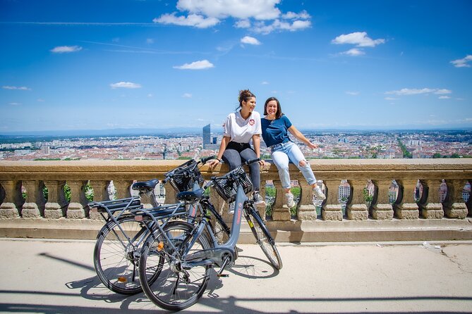 E-Bike Tour by ComhiC - 2h00 Two Hills of Lyon - Tour Details and Highlights