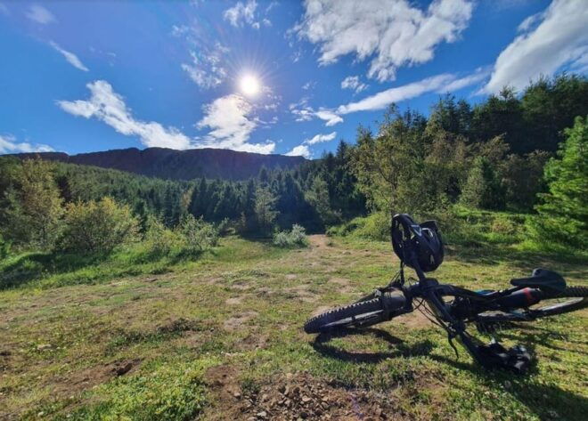 E-BIKE TOUR KJARNASKÓGUR AND AKUREYRI CITY - Participant Requirements