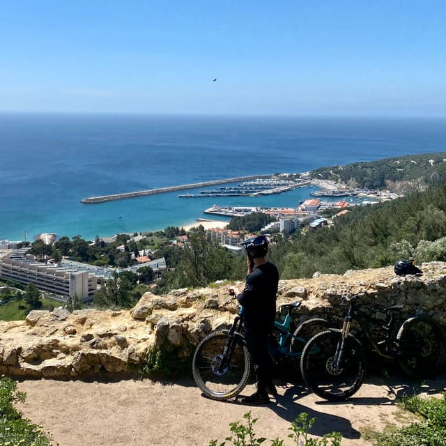 E-BIKE TOUR SESIMBRA - Included Amenities