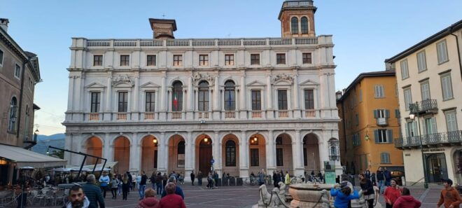 E-Bike Tour to Discover Bergamo - Included in the Tour