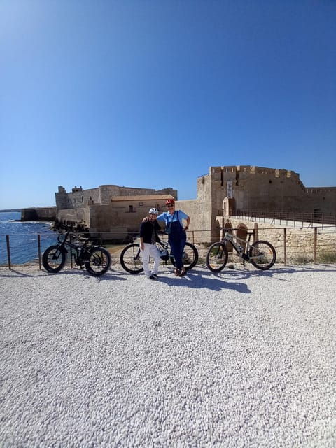 E-Bike Tour to Discover Ortigia and Siracusa - Accessibility and Restrictions
