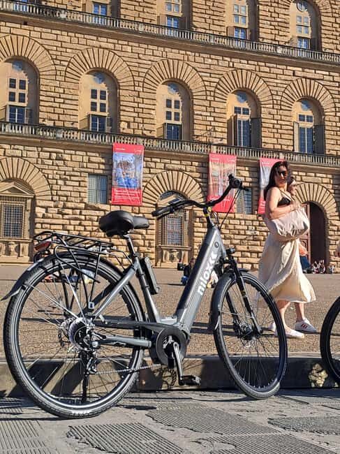 E-bike tour with Florentine tour guide, toast included - Why Choose This Tour?