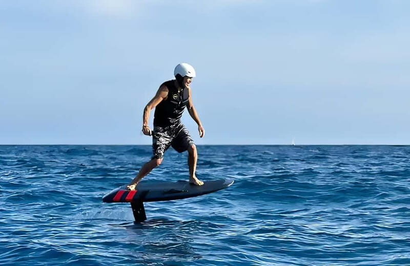 E-Foil Adventure with Instruction in Sitges - FAQs