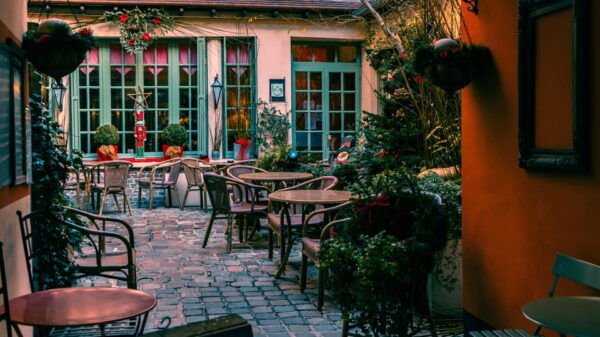 E-Map : Unusual Places & Sweet/Savoury Specialties - Tips for a Great Visit