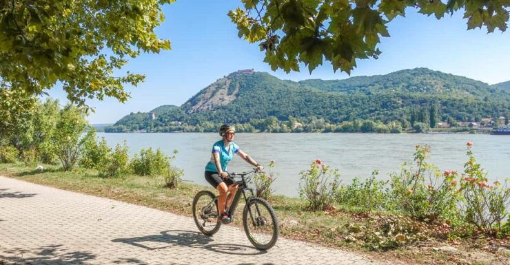 E-Mountain Bike Adventure in the Danube Bend - Detailed Itinerary