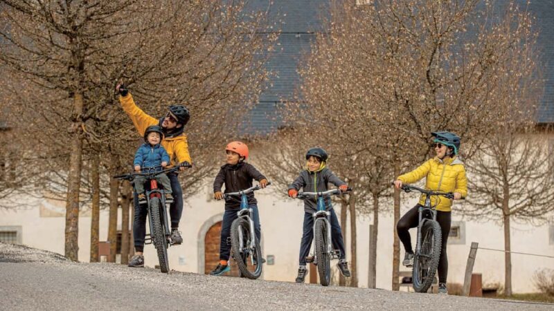 E-MTB rental in Aix-les-Bains - Savoie Grand Revard shuttle - What We Love (And What to Consider)