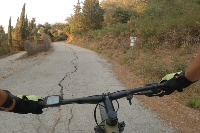 E-Mtb Tour Agii Deka - Stavros Mountain - Achilleion Palace - Questions and Assistance