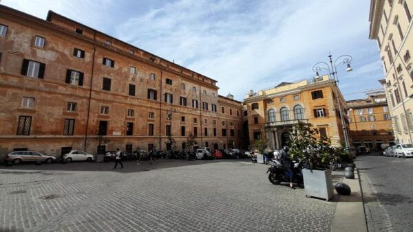 E-Scavenger Hunt: Explore Rome at Your Own Pace - Inclusions and Instructions
