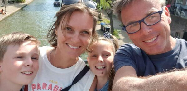 E-Scavenger Hunt: Explore Rome at Your Own Pace - Important Meeting Point and Preparation