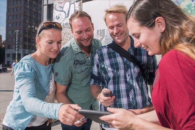 E-Scavenger Hunt Reims: Explore the City at Your Own Pace - Meeting and Pickup