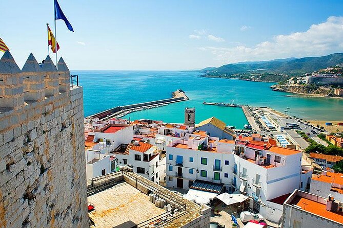 E-Scavenger Hunt Valencia: Explore the City at Your Own Pace - Online App for City Exploration