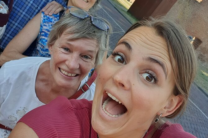 E-Scavenger Hunt Zierikzee: Explore the City at Your Own Pace - Questions and Assistance for Booking
