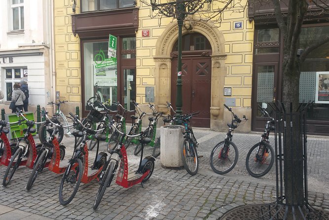 E-Scooter Grand City Tour Small Group With Private Option - What to Expect