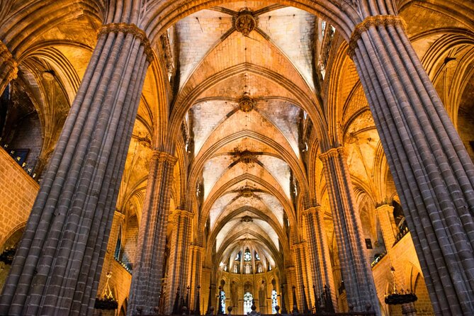 E-Ticket to Barcelona Cathedral With Free City Audio Tour - City Audio Tour Experience