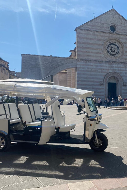 E - Tuk Panoramic Tour Assisi with audio guides - Good To Know