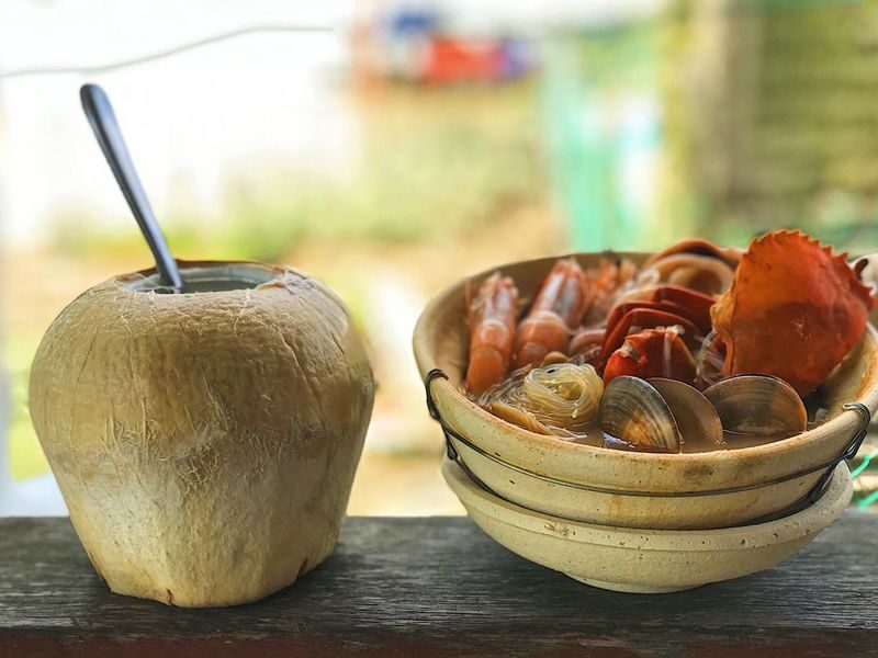 Eagle Feeding, Fireflies & Blue Tears Experience in Kuala Selangor - What the price includes, and what it doesn’t