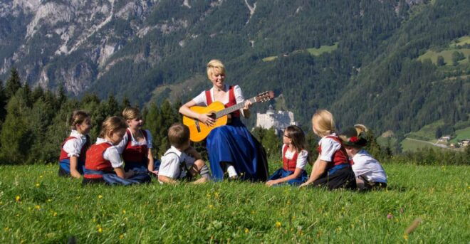 Eagle's Nest and Sound of Music Private Tour - Highlights