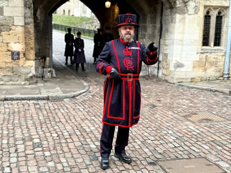 Early Access:Tower of London Opening Ceremony & Royal London - The Value of This Tour for Travelers