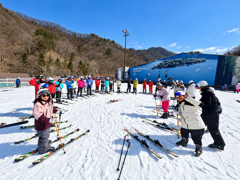 Early Bird: Elysian Winter Ski, Snowboard & Sled Tour from Seoul - The afternoon belongs to you