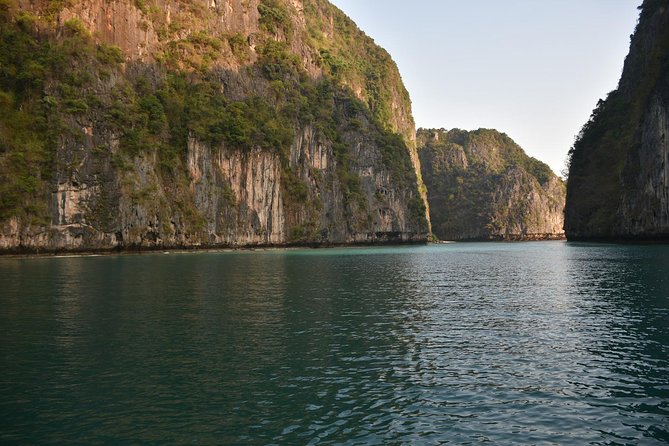 Early Bird Phi Phi Island & 4 Islands Speed Boat Tour by Sea Eagle From Krabi - Common Questions