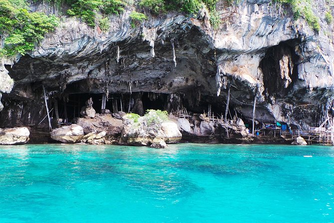 Early Bird Phi Phi Islands - Tour Restrictions