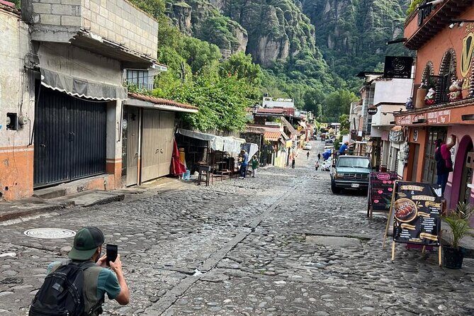 Early Hike to El Tepozteco from Mexico City - FAQ