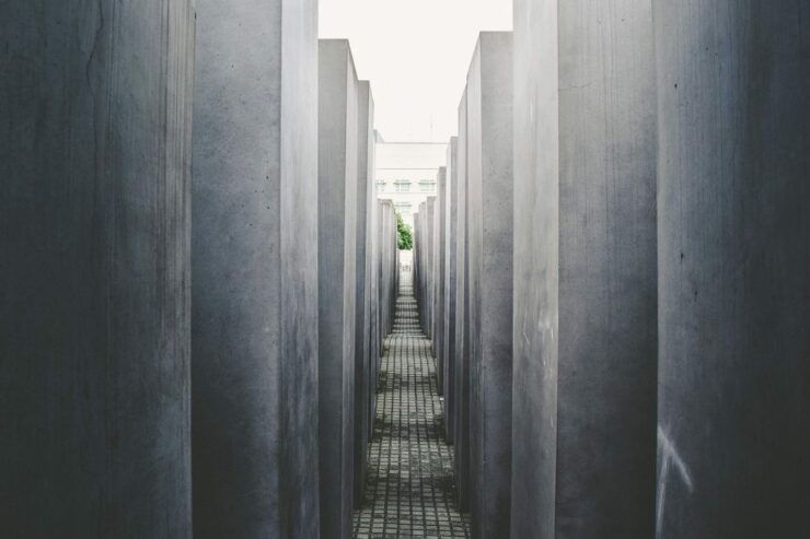 Early Morning 1.5-Hour Private Tour of Berlin - Booking Convenience and Free Cancellation