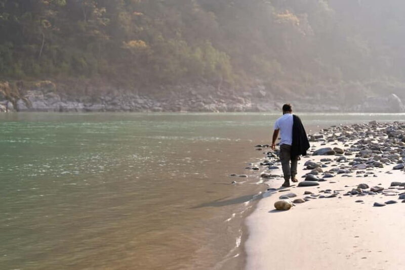 Early Morning 2 Hours Yoga Session In Rishikesh at Ghat - The Experience in Detail